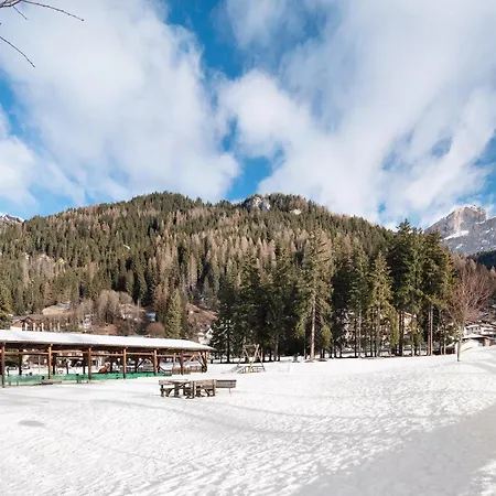 Giulia Apartment Canazei